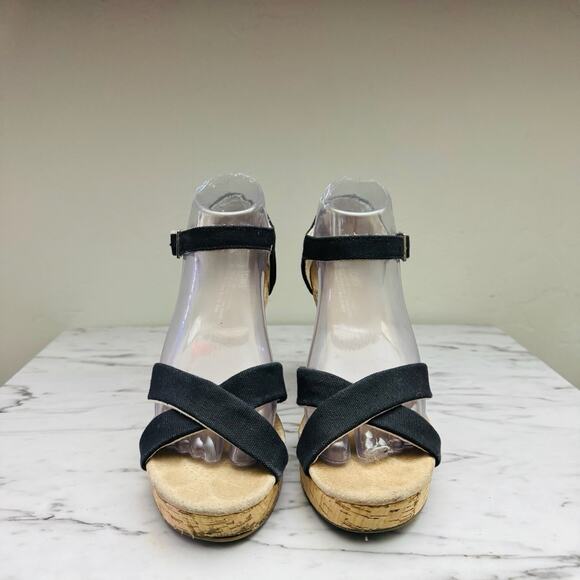 TOMS Clarissa Black Suede Leather Wedge Sandal Women’s Size 8.5 - Picture 2 of 10